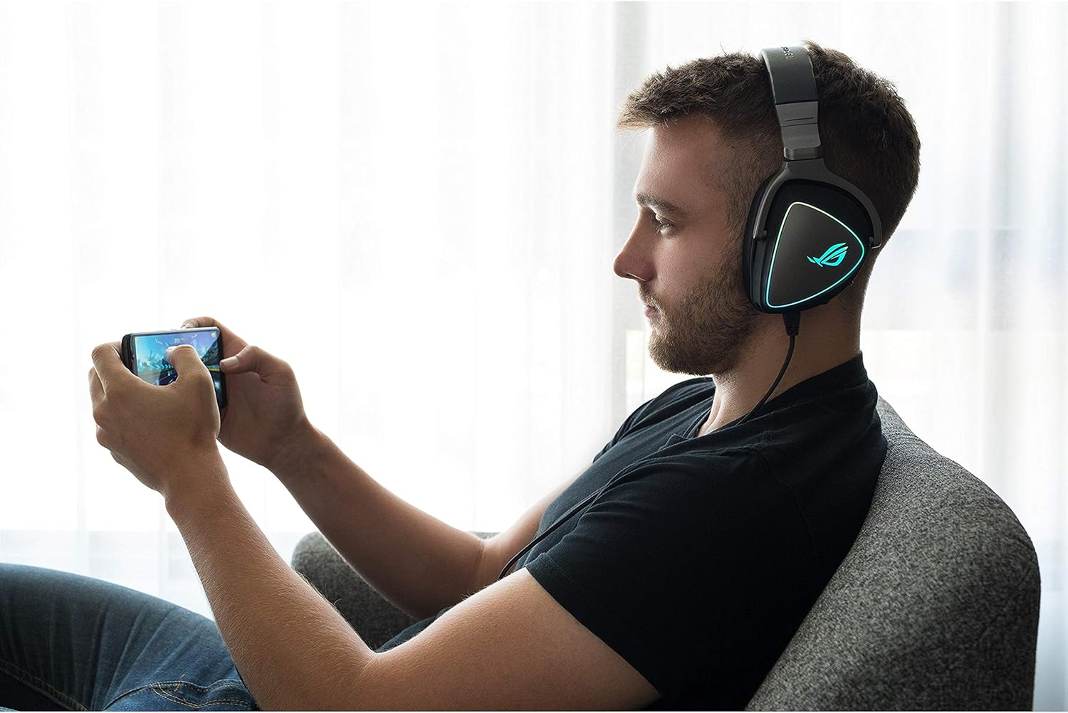 ASUS ROG Delta USB-C Gaming Headset for PC, Mac, Playstation 4, Teamspeak, and Discord with Hi-Res ESS Quad-DAC, Digital Microphone, and Aura Sync RGB Lighting (Certified Refurbished)