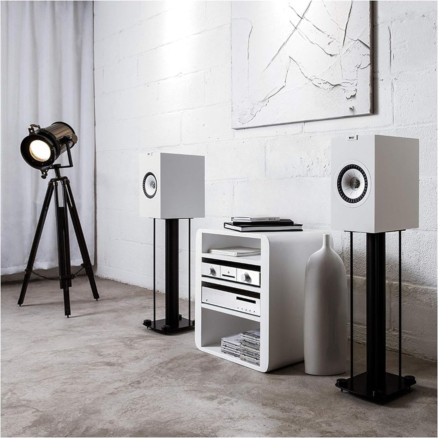 KEF Q350 Bookshelf Speaker - Pair (Open Box)