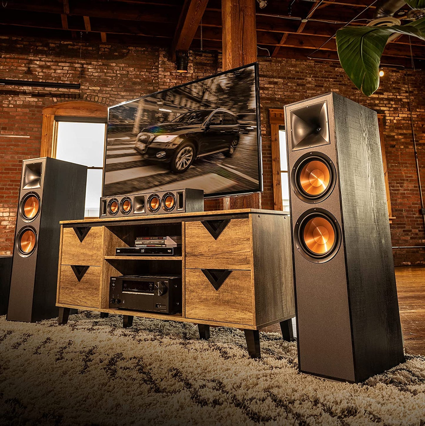 Klipsch R-620F Floorstanding Speaker - Single (Certified Refurbished)