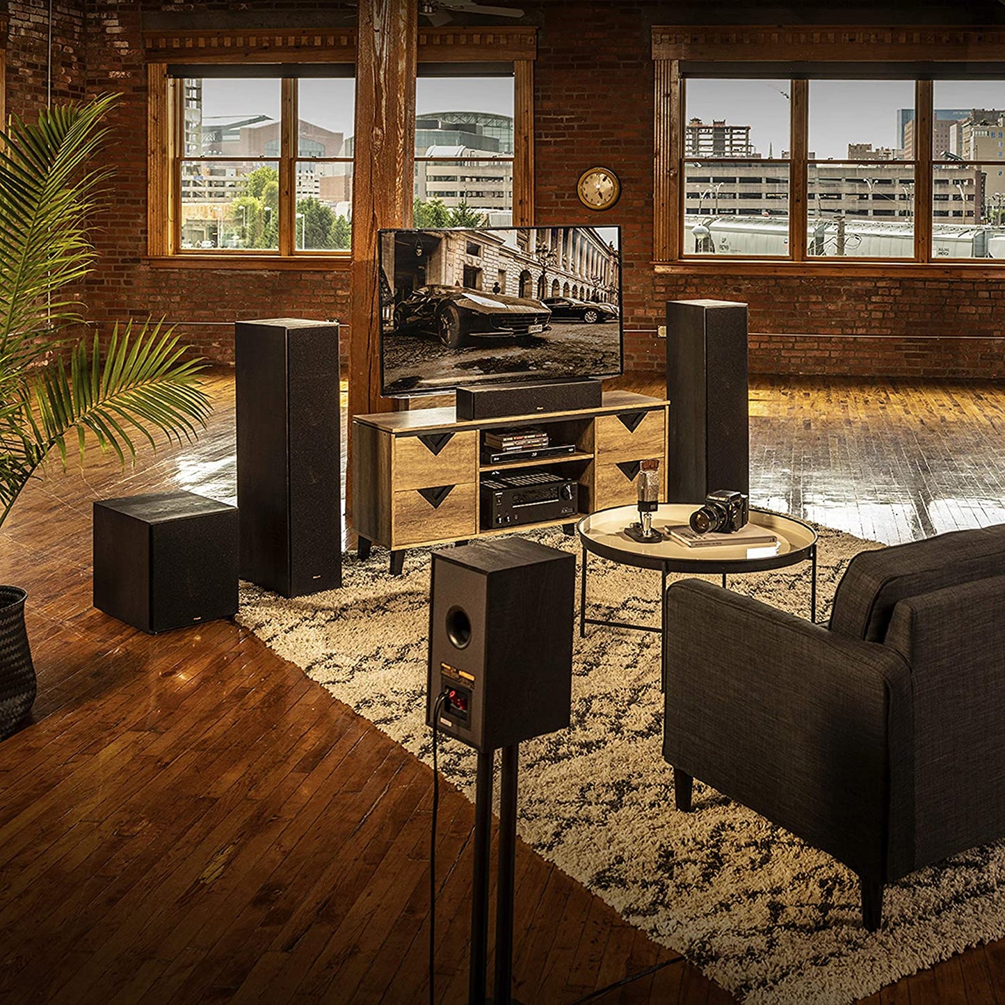 Klipsch R-620F Floorstanding Speaker - Single (Certified Refurbished)